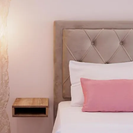 Appartement LOUKIA's 5 *