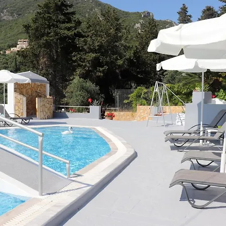 Loukia'S 5