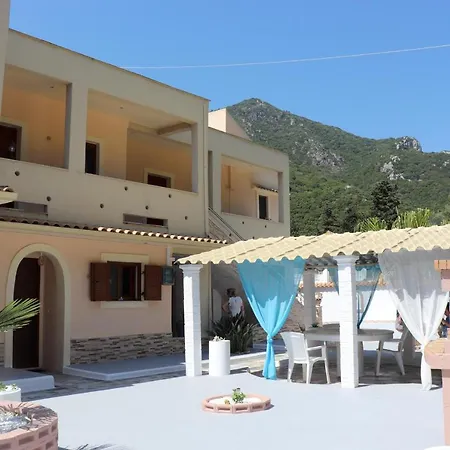Loukia'S 5 Apartment Paramonas (Corfu)